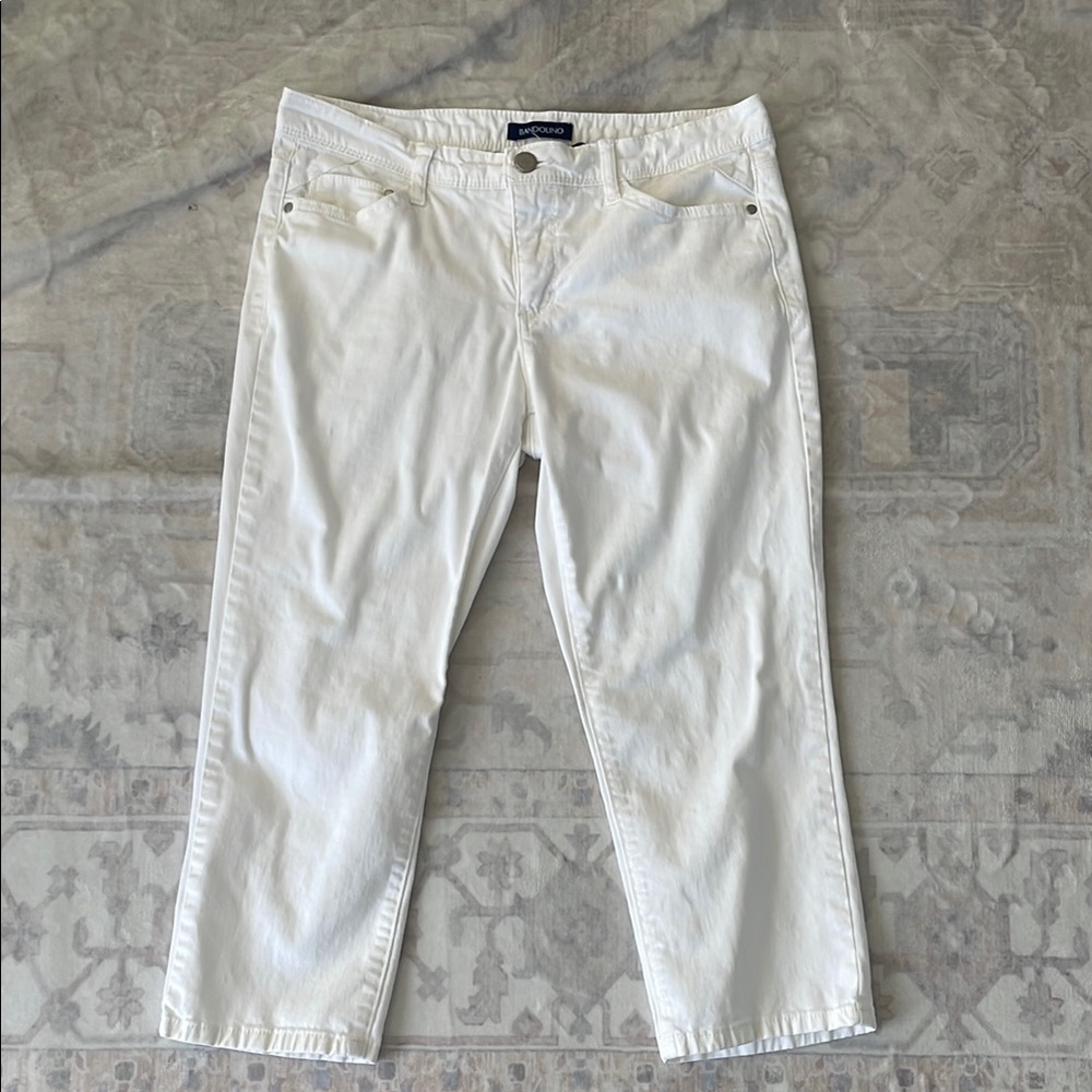 Bandolino White Capris - Classic Straight Crop Pants